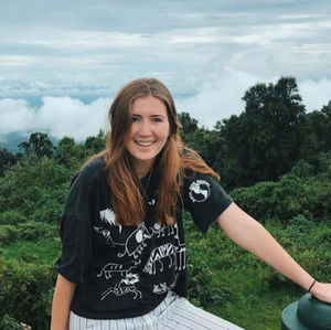 Meet your Posher, Elizabeth